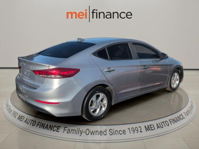2017 Hyundai Elantra SE 6AT