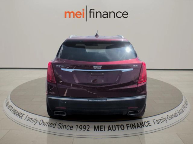 2017 Cadillac XT5 Standard
