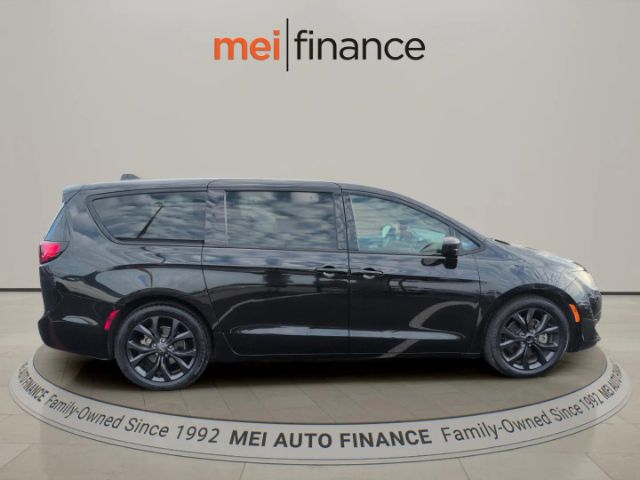 2019 Chrysler Pacifica Touring Plus