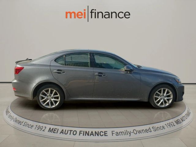 2013 Lexus IS 250 AWD 4D SEDAN
