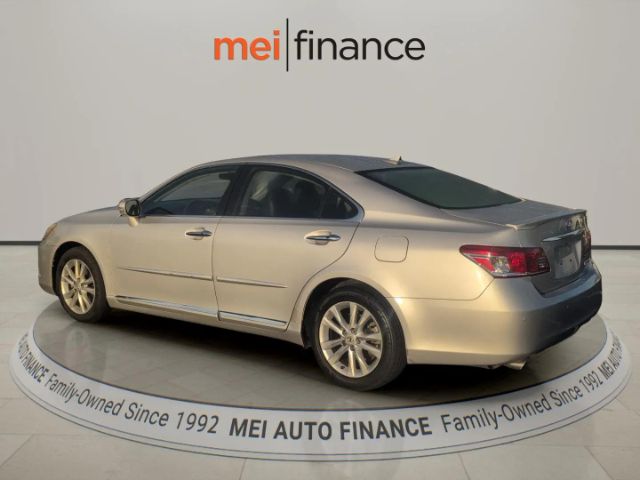 2011 Lexus ES 350 Sedan