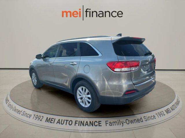 2017 Kia Sorento 2.4L LX