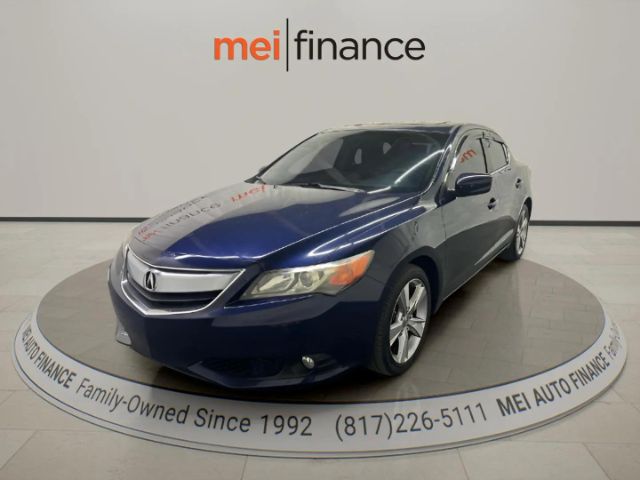 2013 Acura ILX 5-Spd AT w/ Premium Package