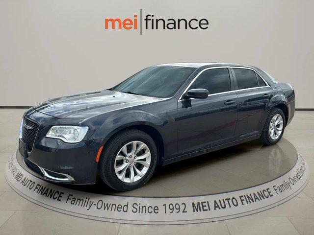 2019 Chrysler 300 Touring
