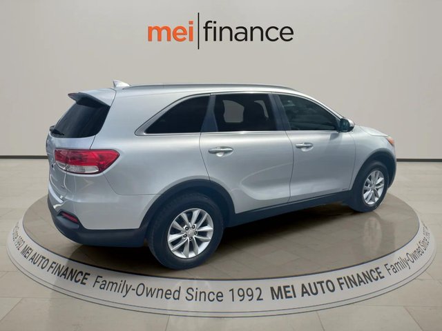 2017 Kia Sorento 2.4L LX